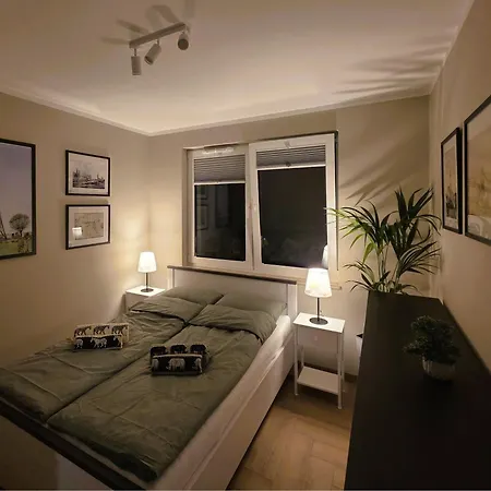 81 Degrees - Hot - Goraca Kwatera W Centrum Gliwic Z Prywatna Sauna