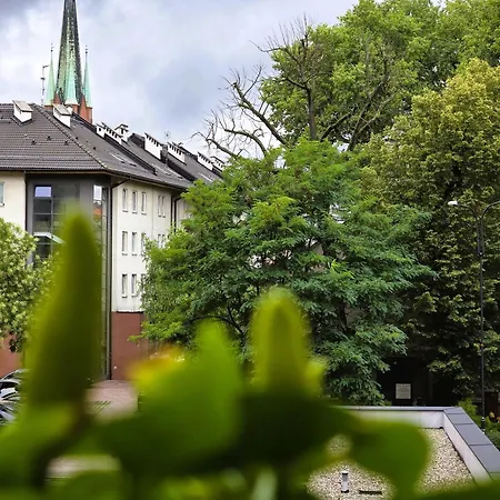 81 Degrees - Hot - Goraca Kwatera W Centrum Gliwic Z Prywatna Sauna Appartement *