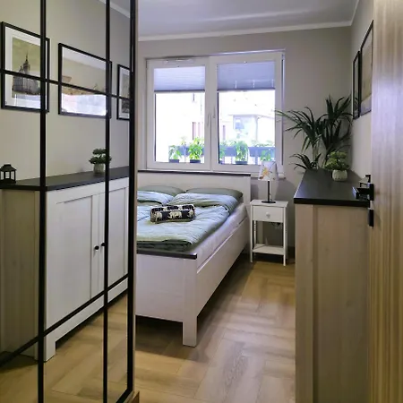 81 Degrees - Hot - Goraca Kwatera W Centrum Gliwic Z Prywatna Sauna Appartement