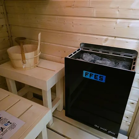 81 Degrees - Hot - Goraca Kwatera W Centrum Gliwic Z Prywatna Sauna Gliwice